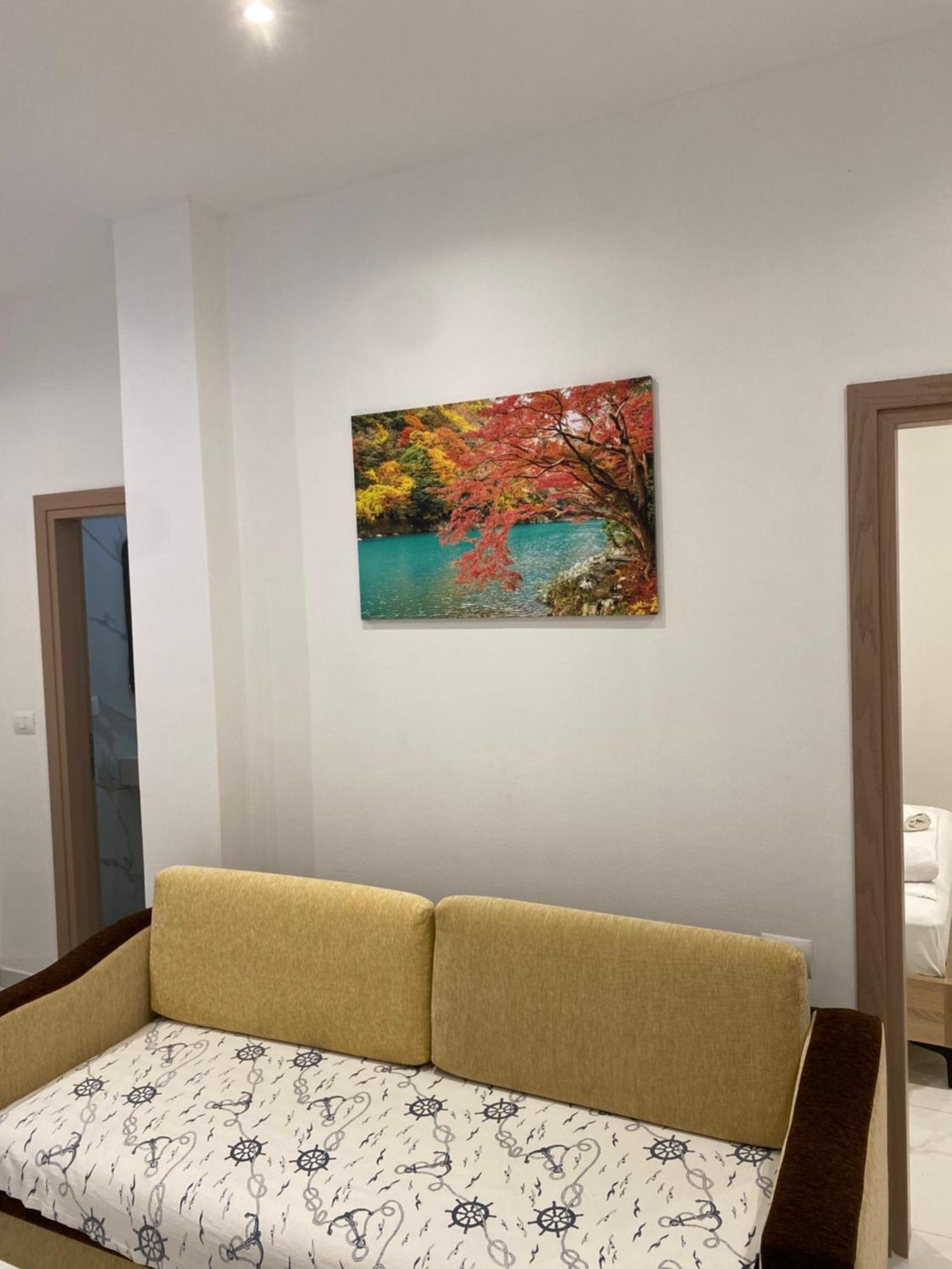 Apartaments Rraku Sarandë 외부 사진