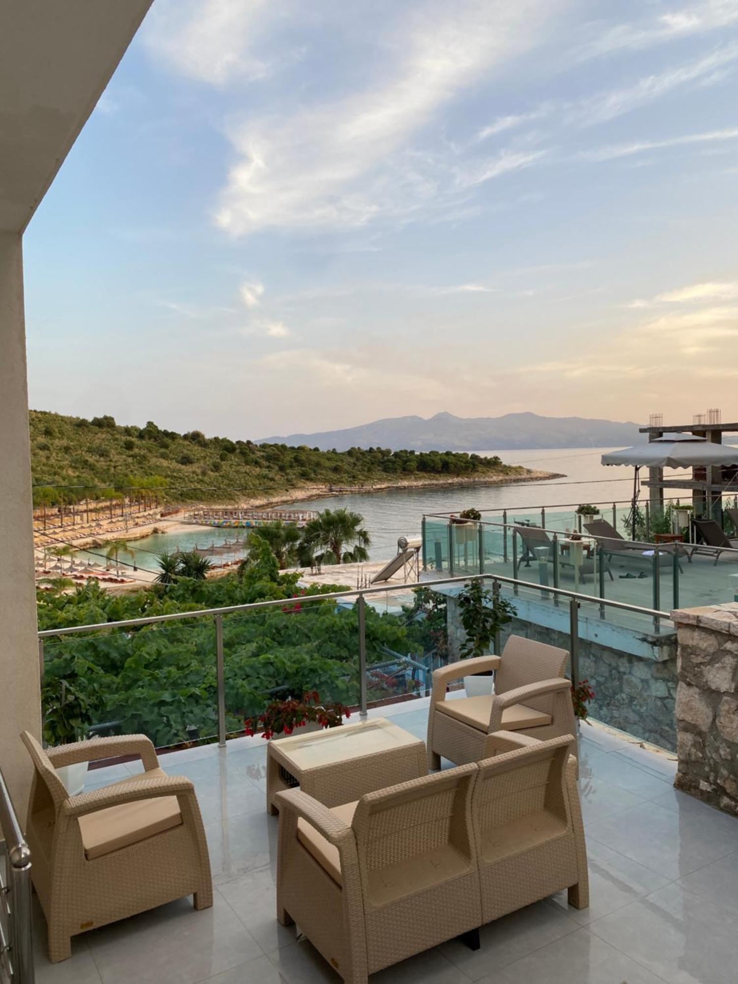 Apartaments Rraku Sarandë 외부 사진